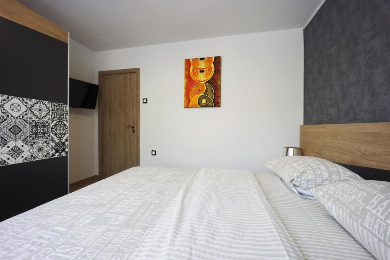 Apartments Relax 3&4 Varna Exterior foto