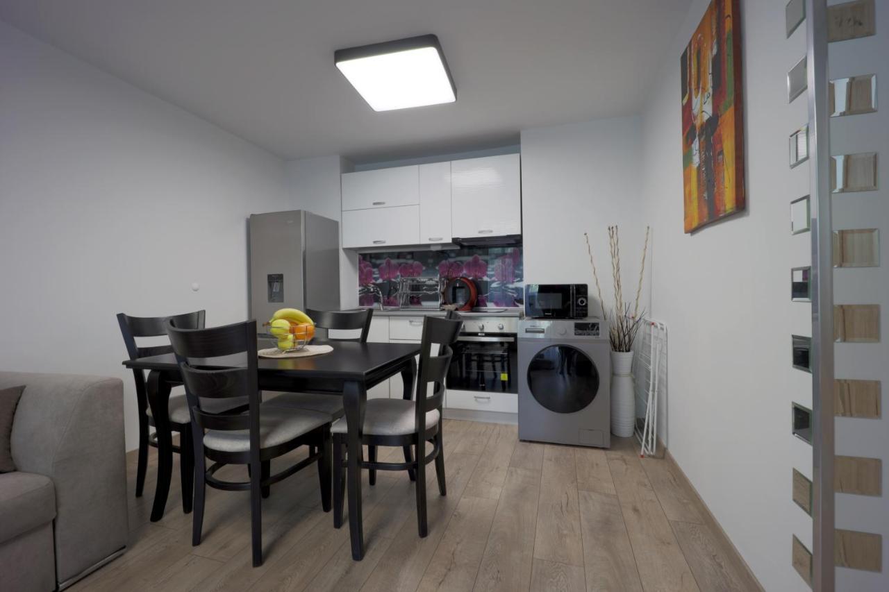 Apartments Relax 3&4 Varna Exterior foto